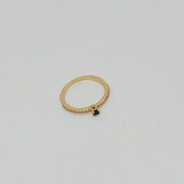 ANEL  SOLITARIO ZIRCONI PRETA CRAVEJADO LATERAL