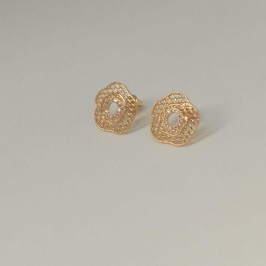 BRINCO LOSANG0 REDE VAZADO C/ MEIO CRAVEJADO