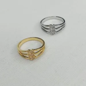 ANEL COM TRES CORACOEZINHOS