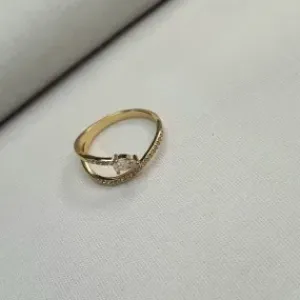 ANEL ZIRCONIA GOTA CRAVEJADO LATERAL