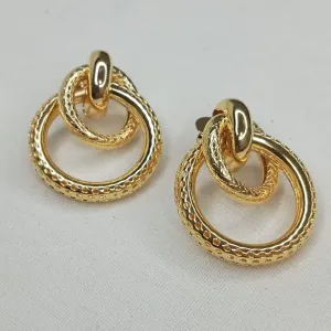 BRINCO ARGOLAS DETALHADAS  ENTRELAÇADAS