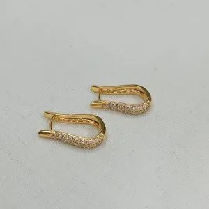 BRINCO BICO DE PATO CRAVEJADO