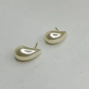 BRINCO GOTA PEROLA M