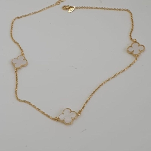 GARGANTILHA TRES TREVO MADRE PEROLA 40 CM