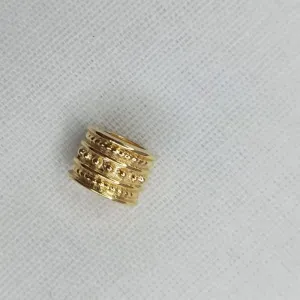 PINGENTE SEPARADOR TRABALHADO