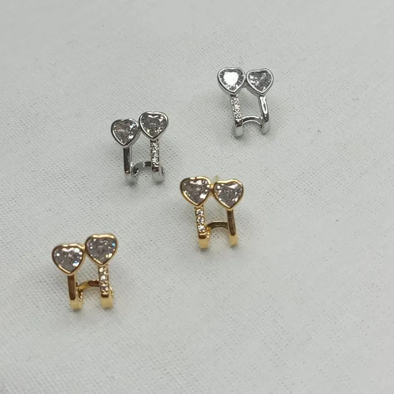 BRINCO EAR HOOK CORACAO ZIRCONIA DUPLO