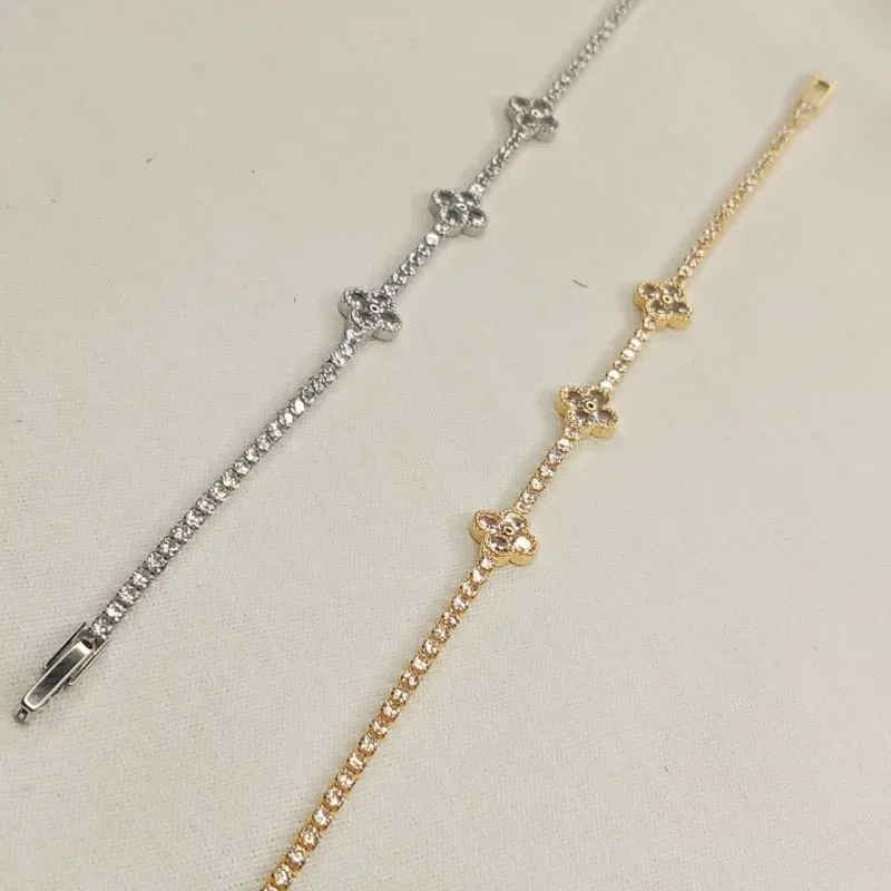 PULSEIRA RIVIERA C/ TRES TREVOS CRAVEJADOS