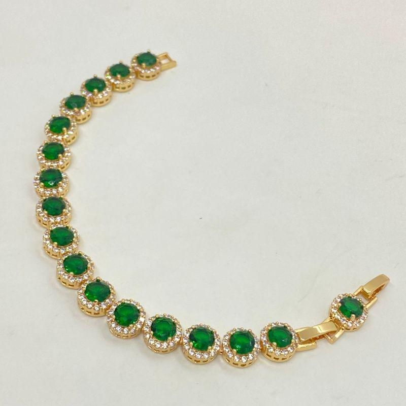 PULSEIRA  PEDRA VERDE RESONDA CRAVEJADA AO REDOR