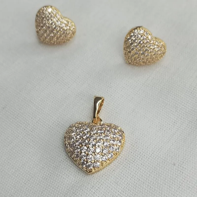 CONJUNTO CORAÇÃO CRAVEJADO