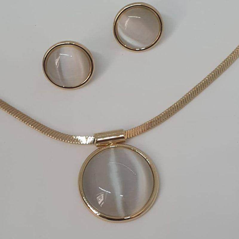 CONJUNTO MADREPEROLA REDONDO  GARGANTILHA FITA